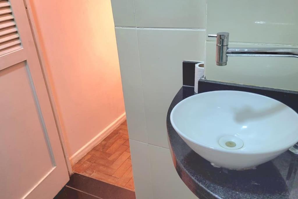 Apartamento Copacabana 2 Quartos 2 Banheiros Garagem ริโอเดจาเนโร ภายนอก รูปภาพ